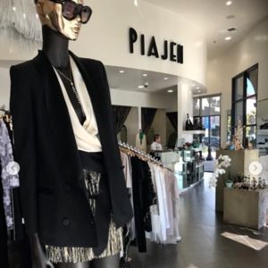 Meet your Posher, Mariam